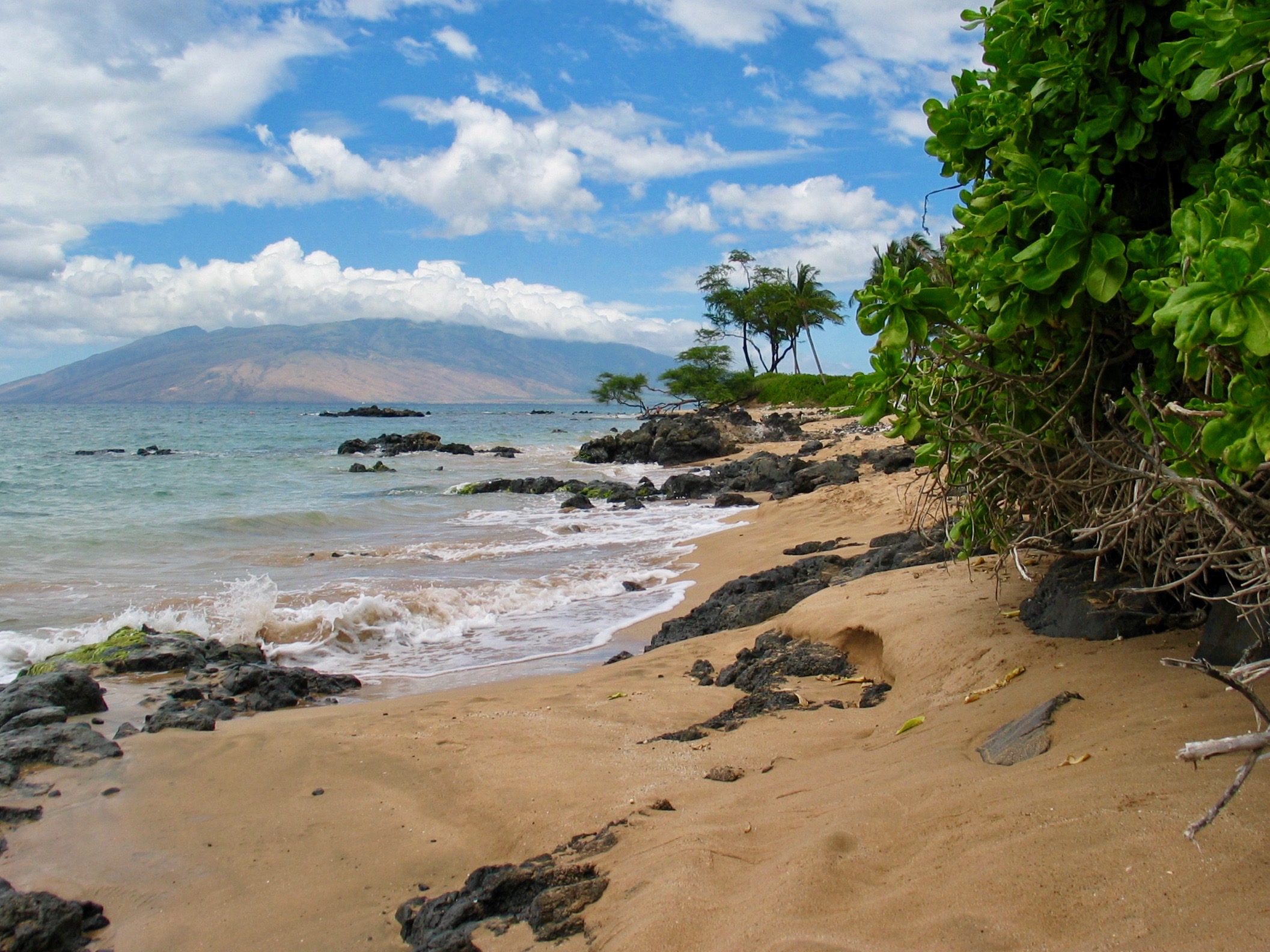 Kihei Funeral Homes, funeral services & flowers in Hawaii