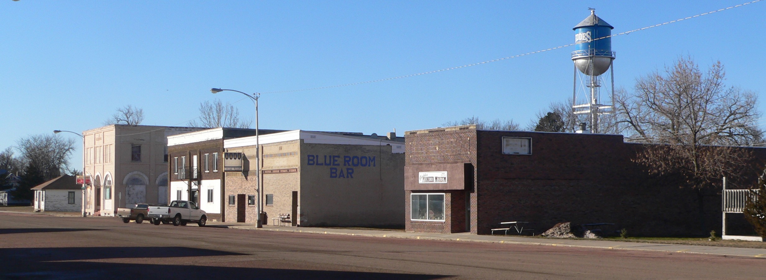 Geddes Funeral Homes, funeral services & flowers in South Dakota