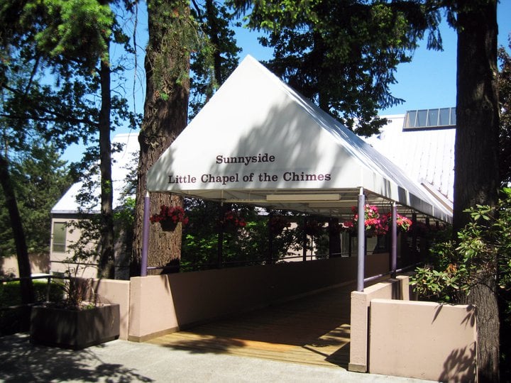 Sunnyside Little ChapelChimes Portland, Oregon